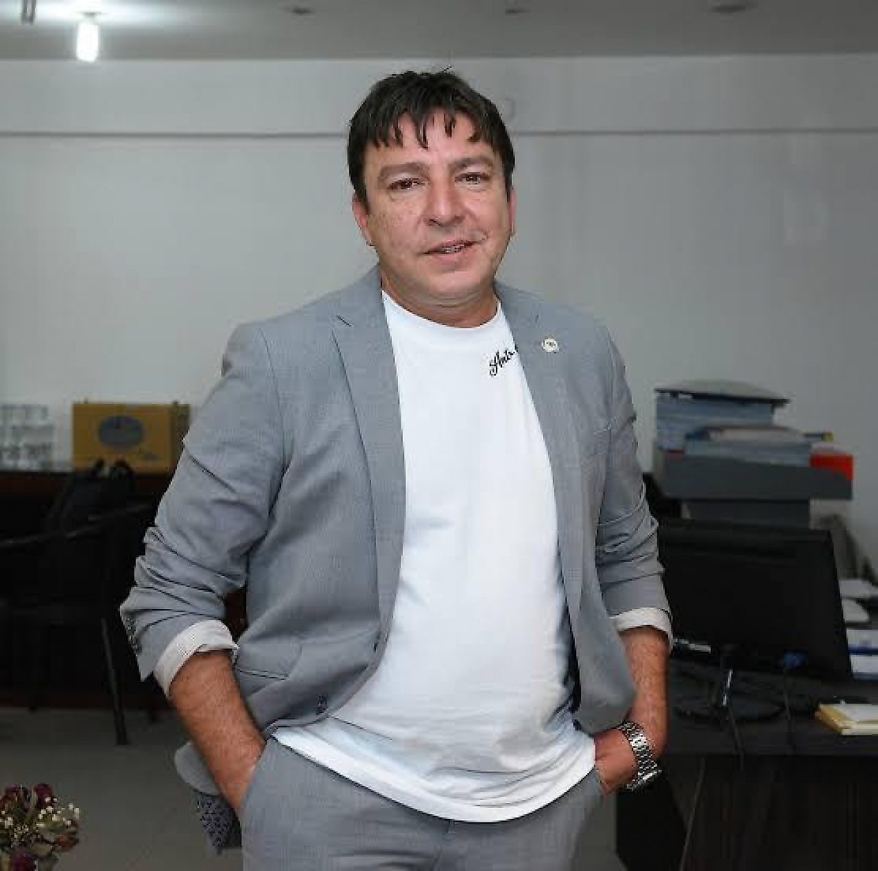 İzmir'de gelinlik sezonu polemiği: Dernek 'canlı' esnaf ise 'başlamadan bitti' dedi!