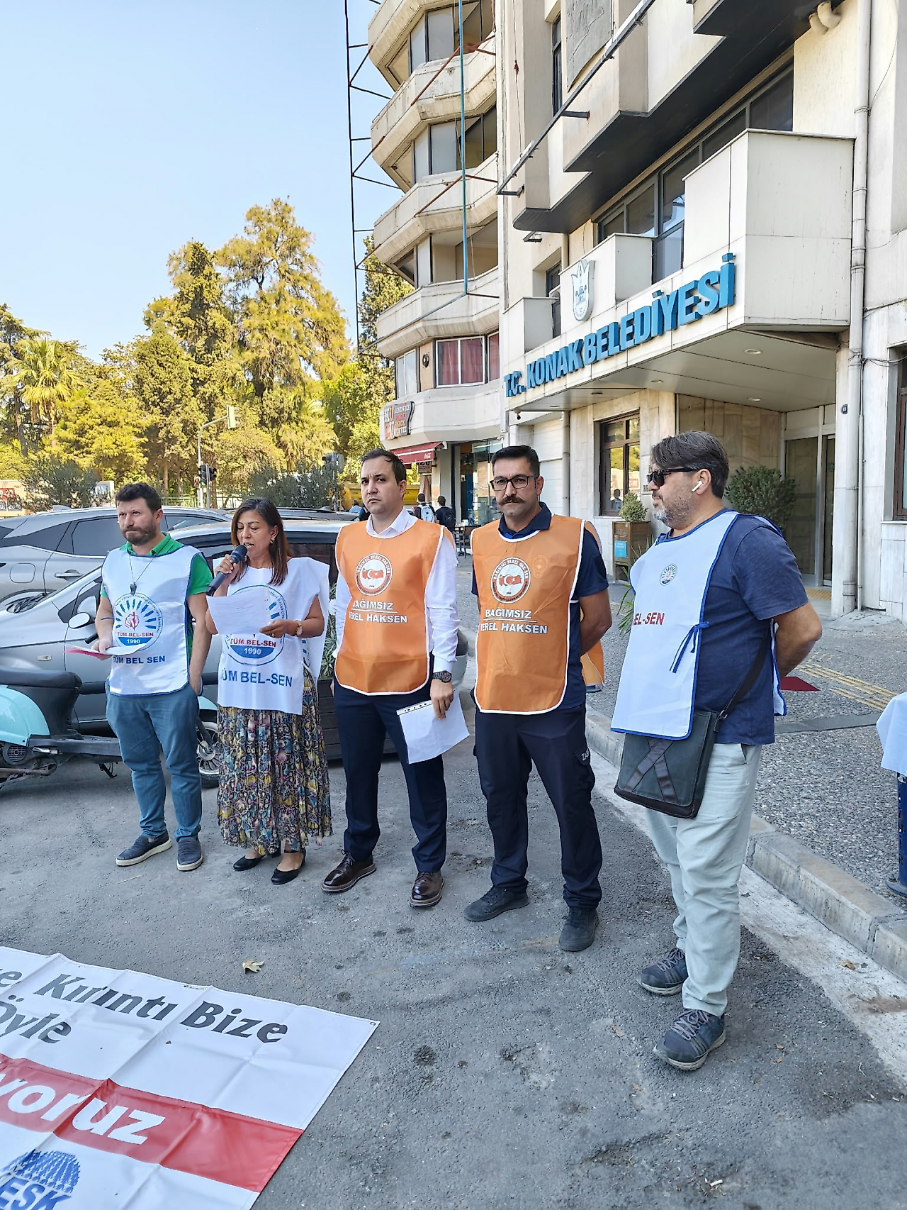 Konak Belediyesi emekçilerinden yönetime kırmızı kart: Uzatmalar bitti