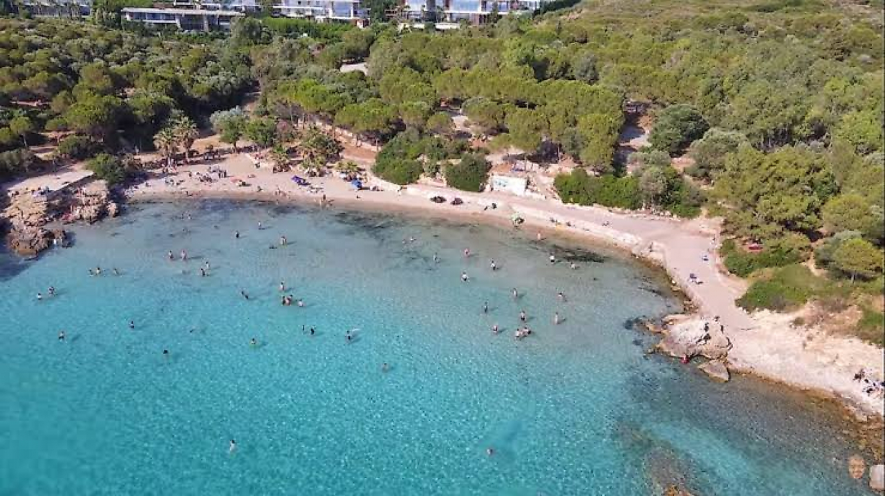 İzmir Seferihisar Kamp Yerleri: Denize Sıfır Kamp Alanları ve Doğayla İç İçe Rotalar