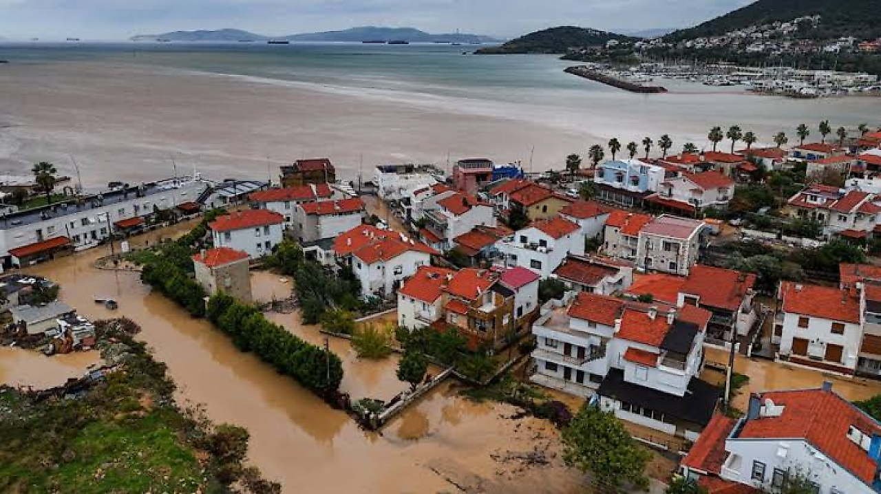 İzmir'e yağmur yağsa da kuraklık bitmeyebilir: Uzmandan uyarı