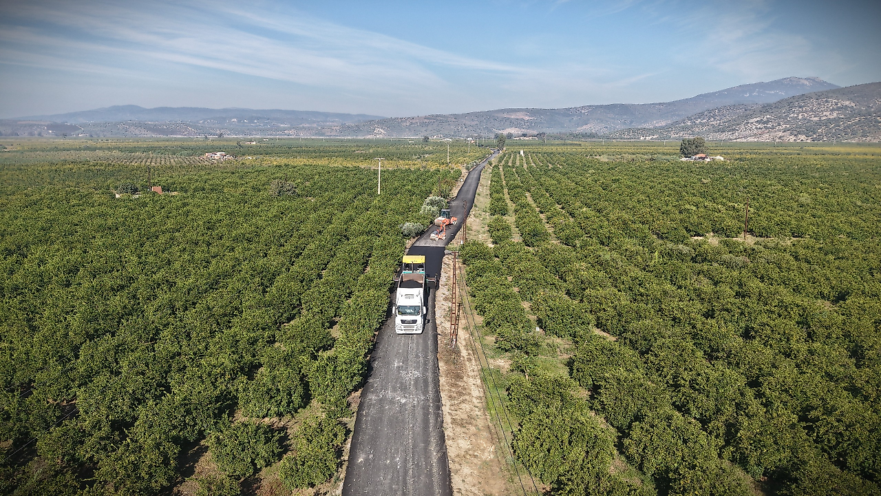 İzmir Selçuk'ta 15,5 kilometrelik yol yenileniyor: İlk etap tamam
