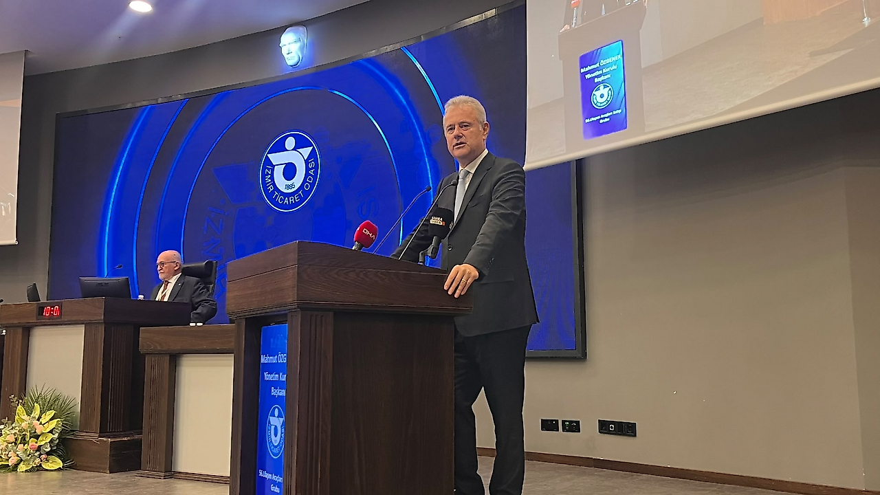 Mahmut Özgener'den İzmir vizyonu: İzmir için yapacak daha çok işimiz var