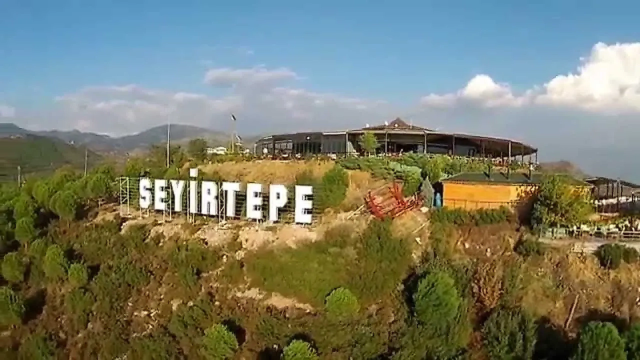 Diyar Tepesi: İzmir Kavacık'ta Doğayla İç İçe Kamp ve Manzara Rehberi