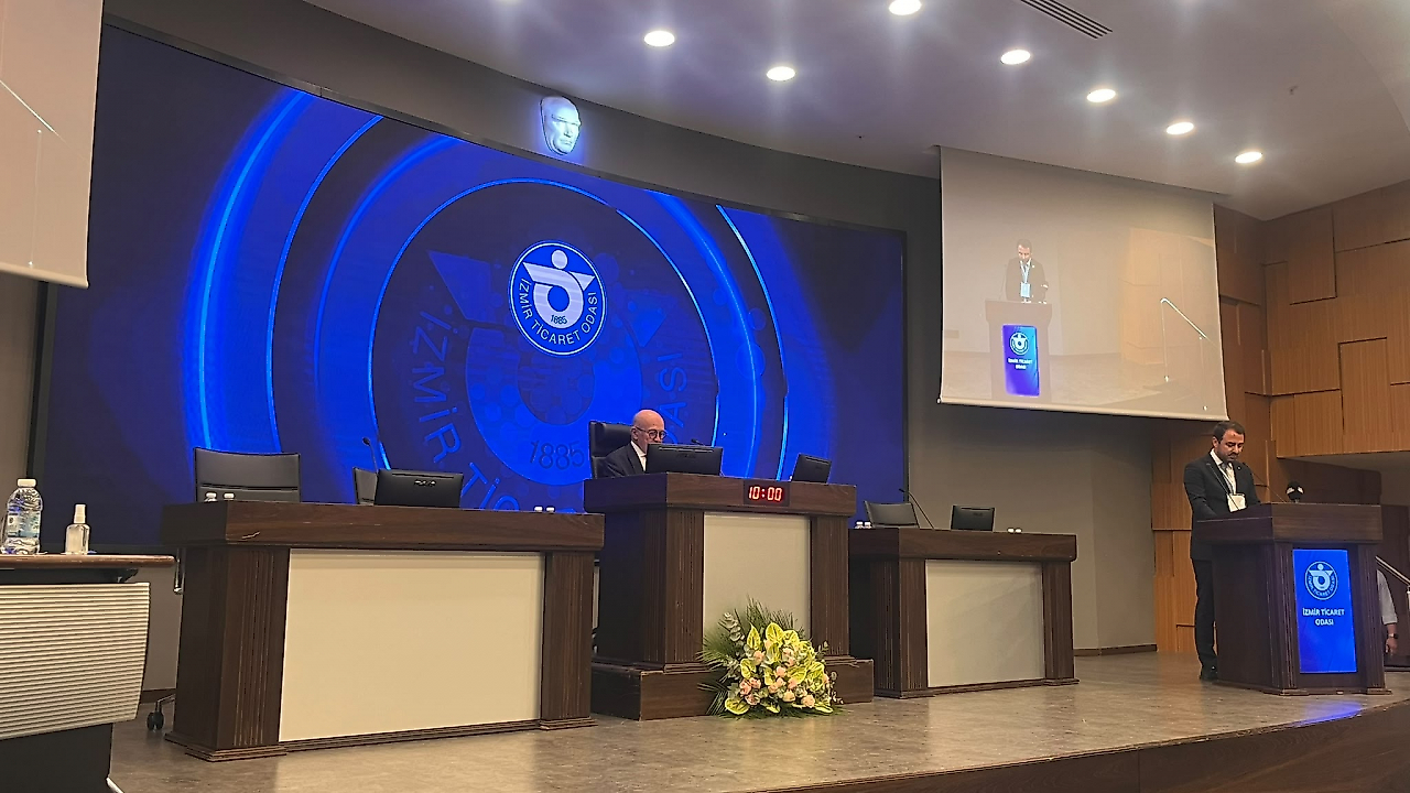 Mahmut Özgener'den İzmir vizyonu: İzmir için yapacak daha çok işimiz var