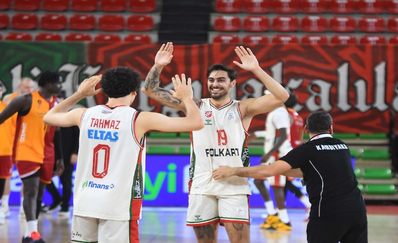 Karşıyaka, Fenerbahçe maçıyla 5,5 ay sonra taraftarına kavuşacak