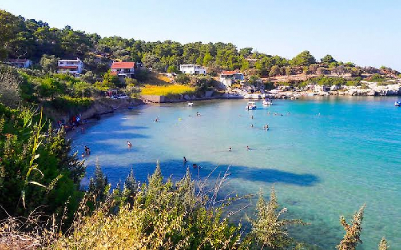 Karaburun Kamp Yerleri: Ege'nin Koylarında Doğayla İç İçe Kamp Deneyimi