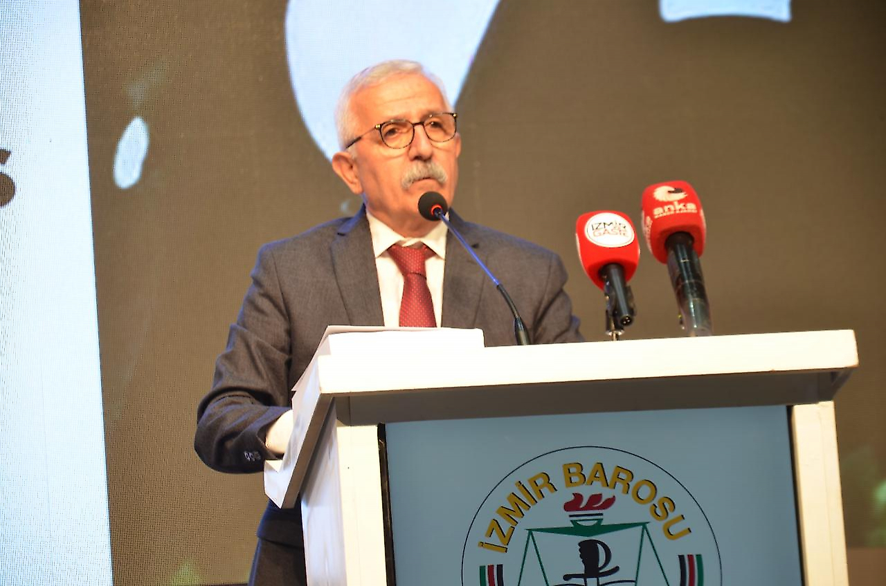 Cumhuriyetçi avukatlardan sert çıkış: 'Parasının denetimini bile yapamayan bir anlayışın bu kuruma vereceği bir şey kalmamıştır'