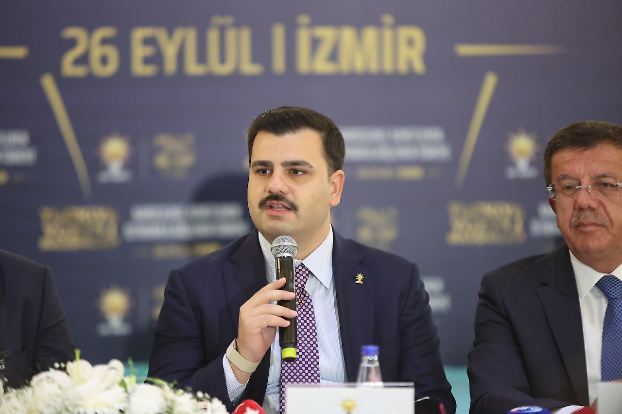 AK Partili Zeybekci'den otoyol özelleştirmelerine ve transfer eleştirilerine yanıt: Muhalefetin aklı ermiyor!