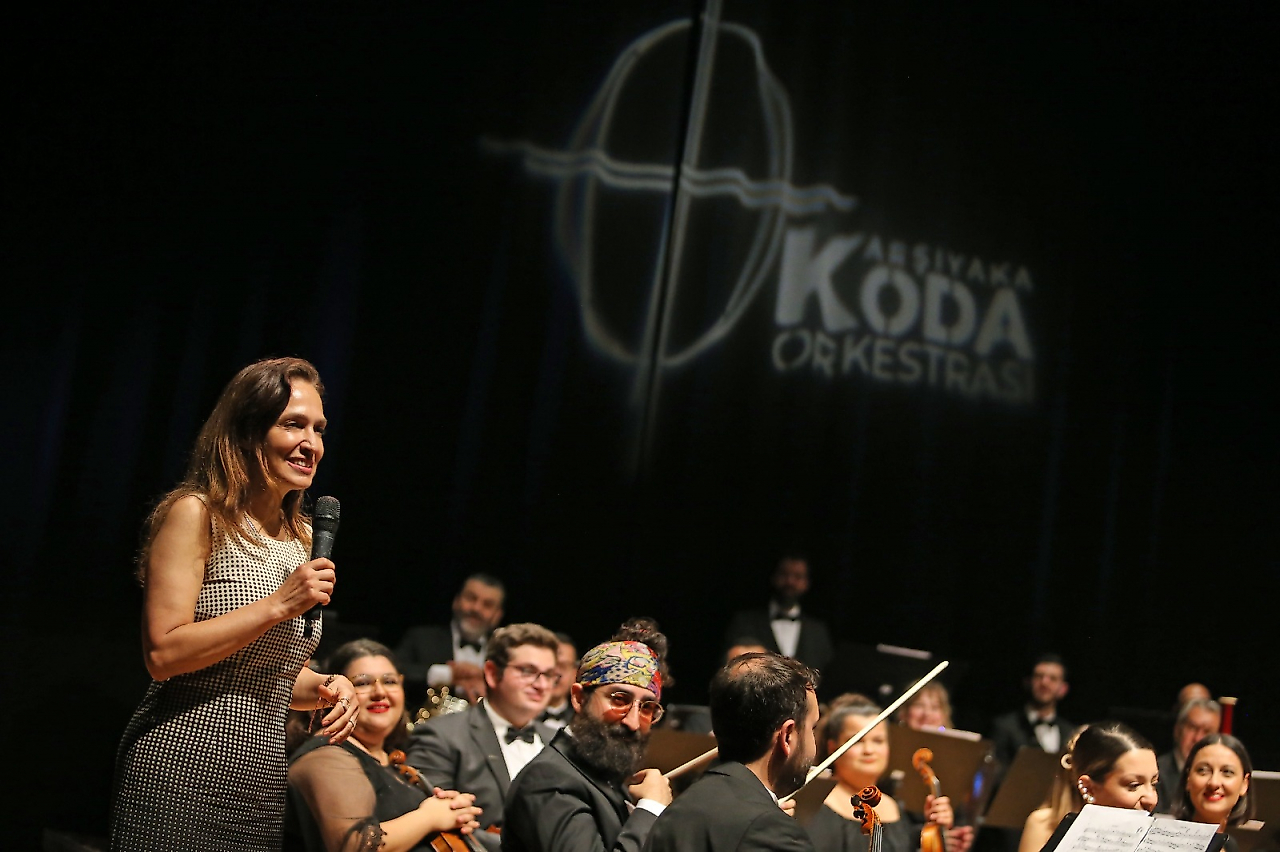 Karşıyaka Oda Orkestrası yeni sezonu ücretsiz konserle açıyor