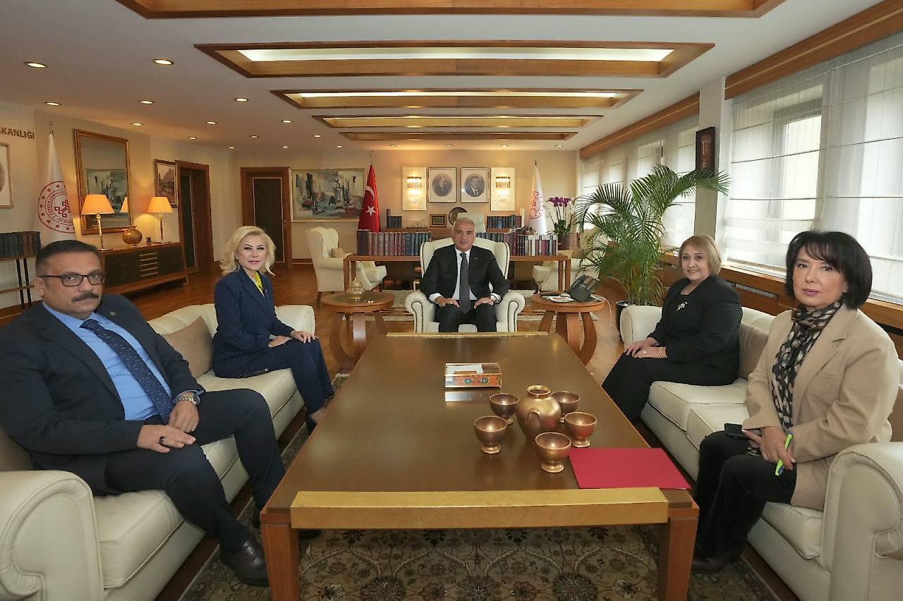 Menderes için Ankara'da üç bakanlıkla yatırım görüşmesi