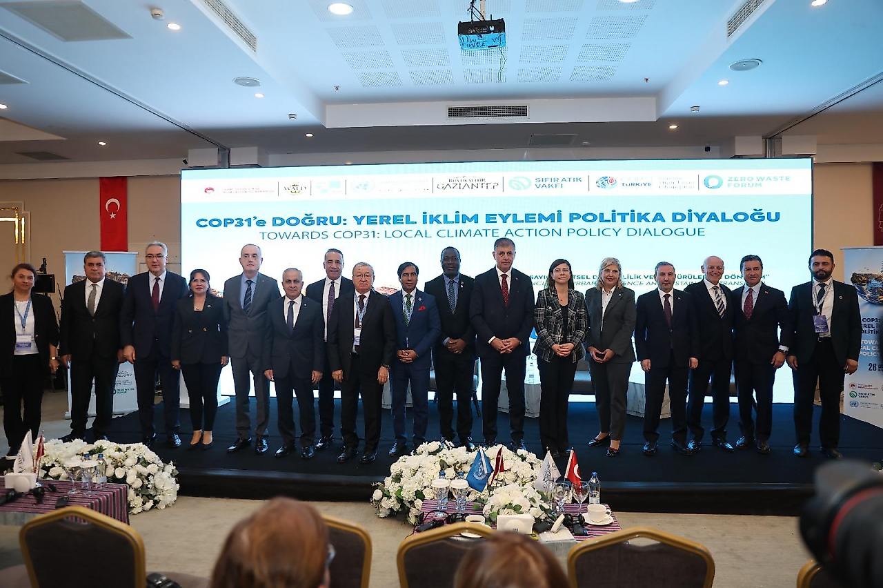 Cemil Tugay'dan iklim mesajı: İzmir için 20 milyar dolar gerekiyor