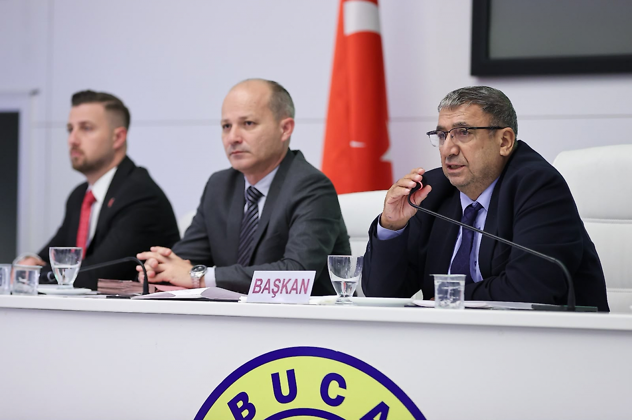 1. Buca'da 2027 bütçesi kabul edildi: Benzer'den ilk açıklama
