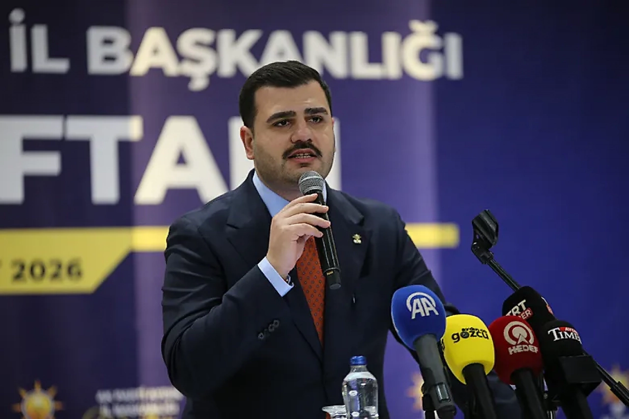 İnan'dan İzmir Büyükşehir Meclisi'ne çağrı: İleri götürmek isteyen meclis üyelerimize kapımız açık