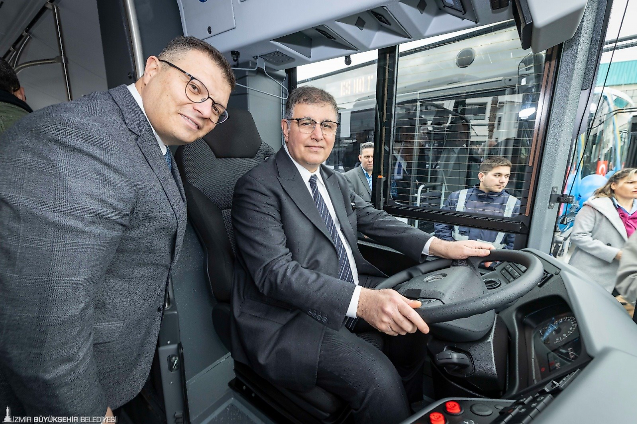 İzmir'e 111 yeni otobüs: ESHOT ve İZULAŞ filosu büyüyor