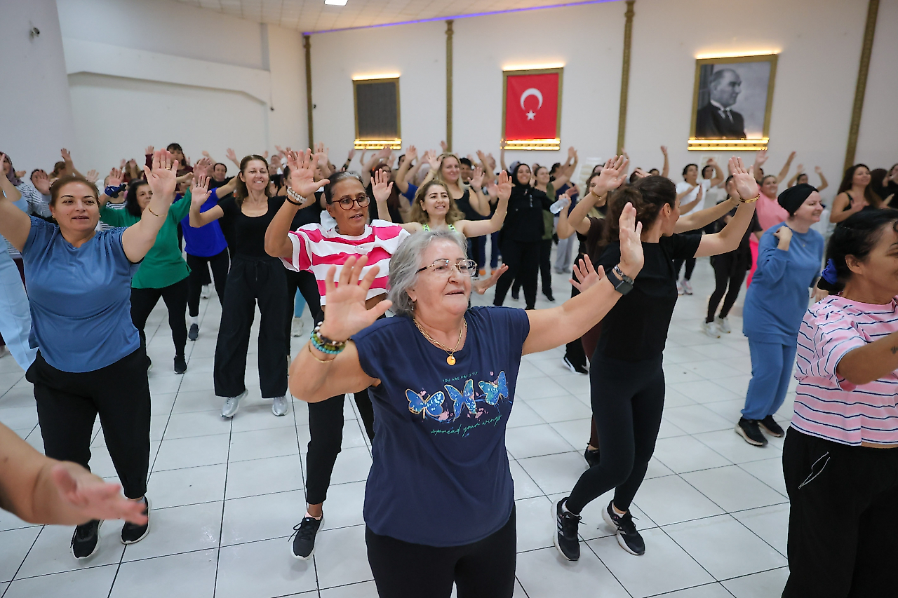 Buca Belediyesi'nden kadınlara ücretsiz pilates ve zumba kursu