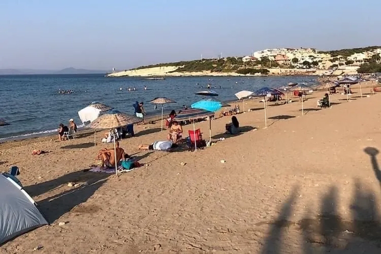 İncirlikoy Kamp Alanı: İzmir Karaburun'da Deniz Manzaralı Kamp Rehberi