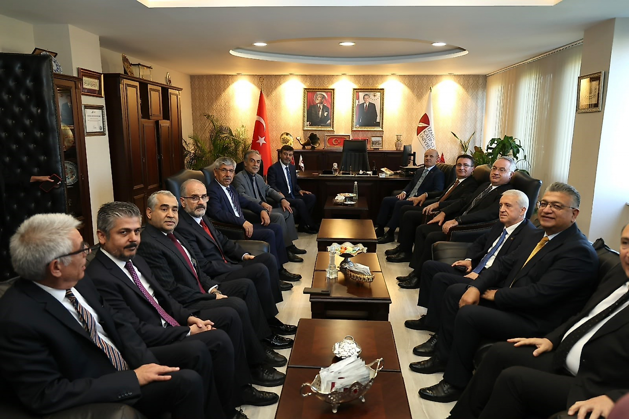 YÖK Başkanı Özvar'dan İzmir'de Terörsüz Türkiye mesajı