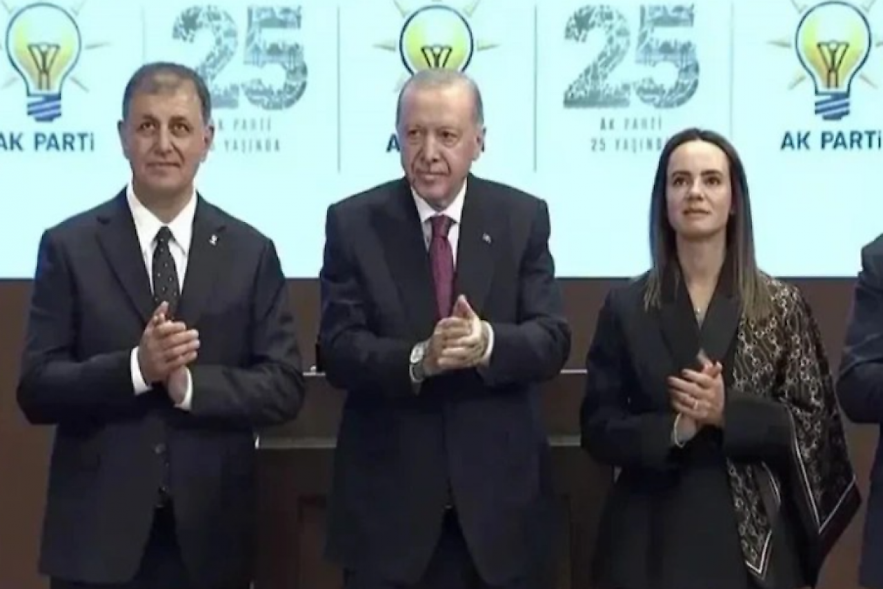 Cemil Tugay AK Parti'ye geçişinin perde arkasını anlattı: 'Erdoğan bana güven verdi'