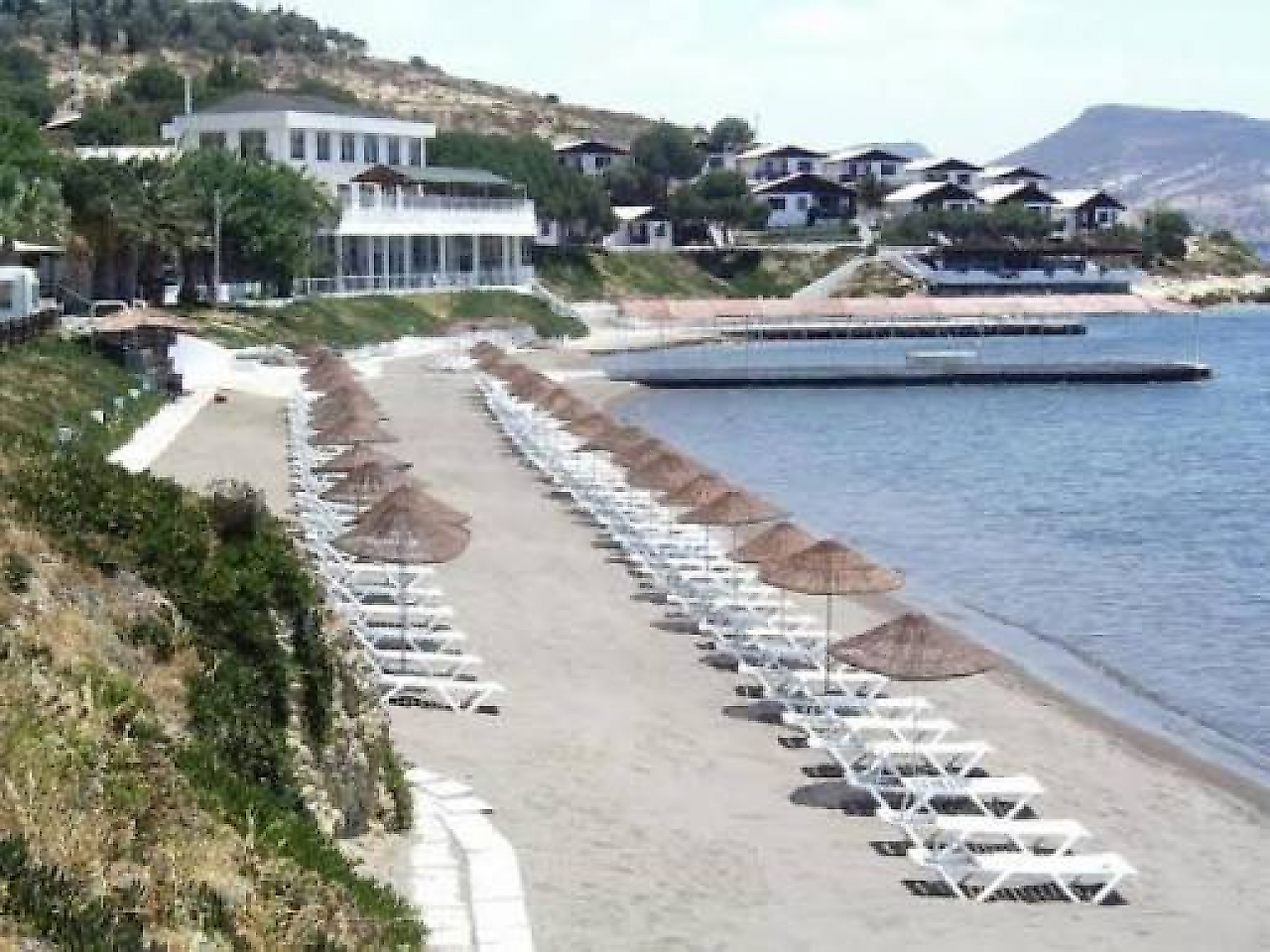 Foça Kamp Yerleri: Denize Sıfır Kamp Alanları ve Doğayla İç İçe Rotalar