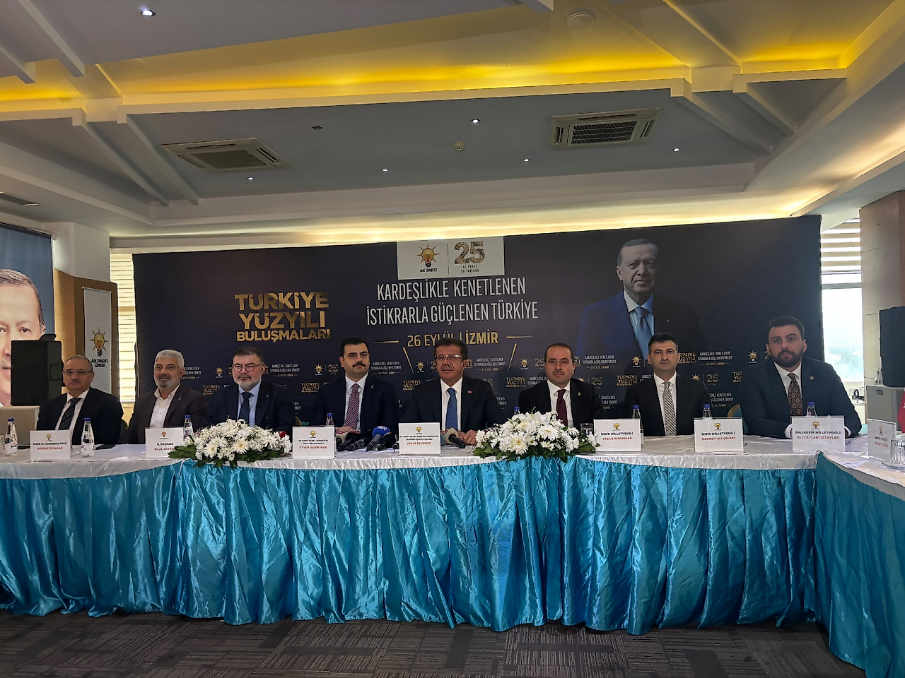 AK Partili Zeybekci'den otoyol özelleştirmelerine ve transfer eleştirilerine yanıt: Muhalefetin aklı ermiyor!