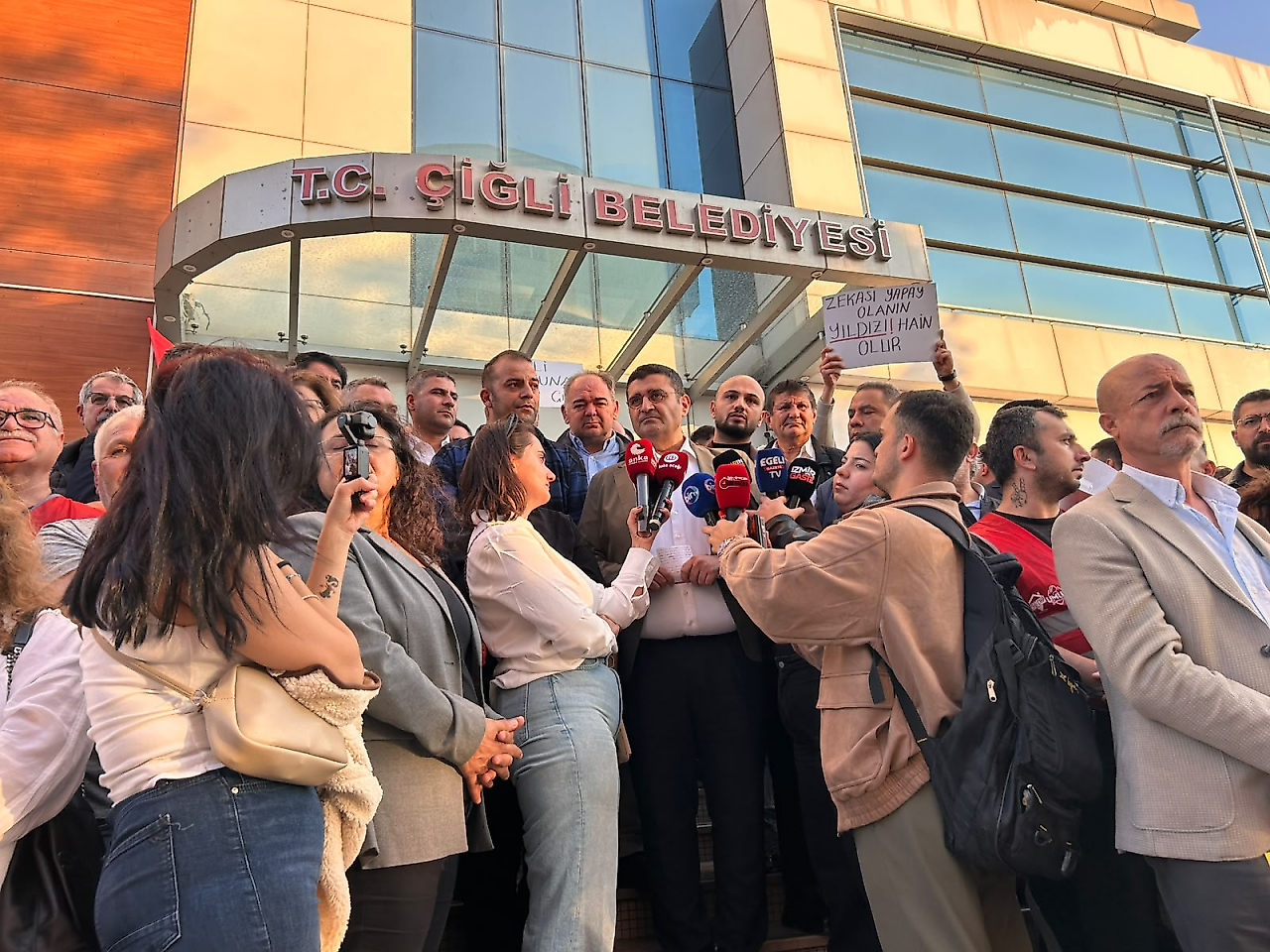 CHP'li Karadağ Yıldız'ın AK Parti transferinin nedenini açıkladı: Hakkında soruşturma var!