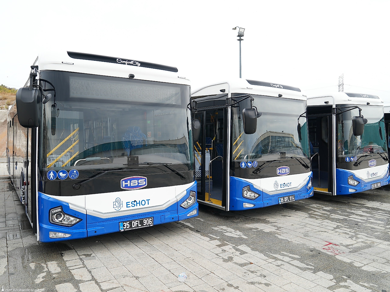 İzmir'e 111 yeni otobüs: ESHOT ve İZULAŞ filosu büyüyor