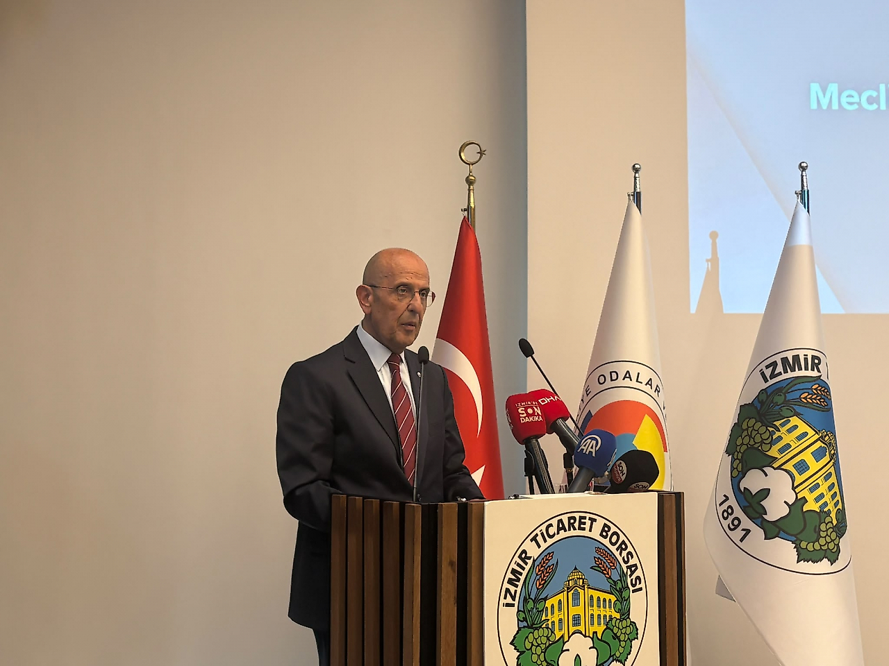 İTB'nin yeni döneminde ilk kriz: Kocagöz suçladı, Tuncer karşı çıktı!