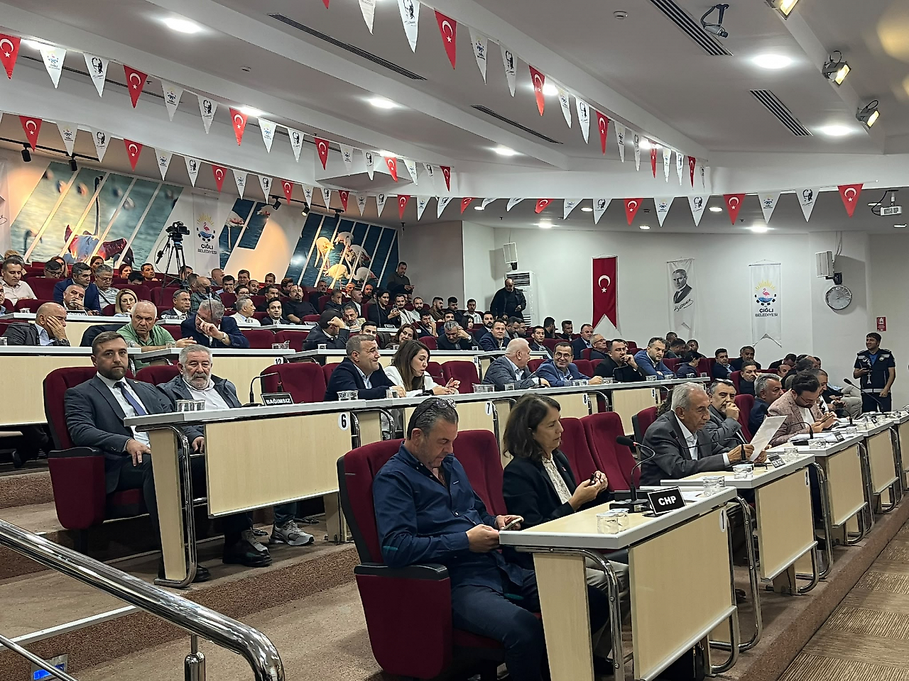 Çiğli Belediyesinde 8,5 milyar TL'lik bütçeye oy çokluğu!
