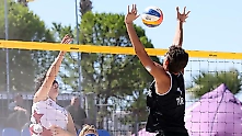 Foça'da Avrupa Plaj Voleybolu Şampiyonası'nda 70 takım yarışıyor