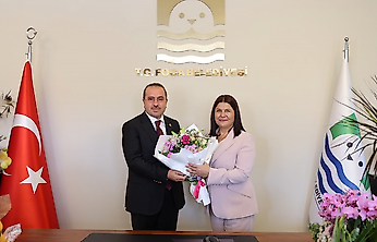 AK Partili Kırkpınar Fıçı'yı ziyaret etti: 'Birikmiş onlarca sorunu el ele vererek çözeceğiz'