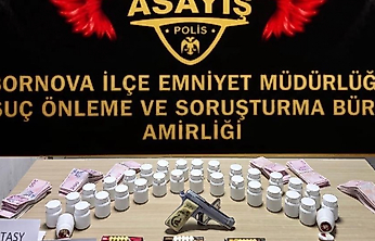 Bornova'da uyuşturucu operasyonu: Binlerce hap ele geçirildi