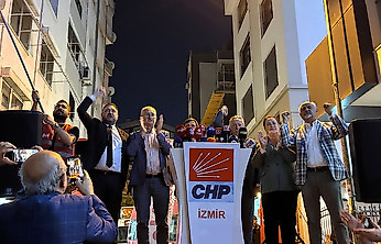 CHP İzmir'den Tugay'a sert tepki: 'Truva atında daha kimler var bilmiyoruz!'