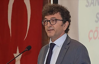 Çiğli Belediye Başkanı Yıldız'ın AK Parti'ye geçişine Yüksel Taşkın'dan tepki: Şantaja dayanamadınız belli