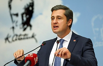Deniz Yücel'den Cemil Tugay'a sert sözler: İzmir buna seyirci kalmaz