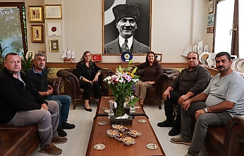 Foça'da dikkat çeken ziyaret: DİSK heyeti Başkan Fıçı ile görüştü
