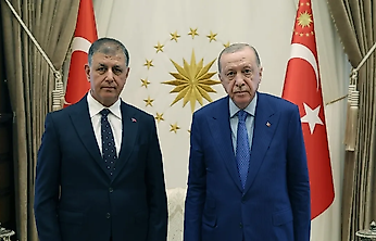 İzmir Büyükşehir Belediye Başkanı Cemil Tugay, ADD üyeliğini sonlandırdı