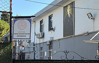 İzmir'de öğretmene taciz suçlaması: Soruşturma başlatıldı
