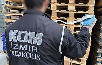 İzmir'de yılın en büyük kaçak içki operasyonu: 3 milyon 800 bin liralık kaçak içki ele geçirildi