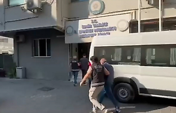 İzmir Otokent'te tefecilik operasyonu: 8 şüpheli gözaltında