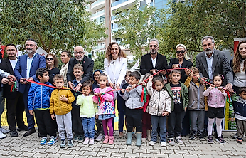 Karşıyaka'da miniklere özel Kent 95 Parkı açıldı