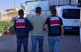 Kınık'ta 33 yıl hapis cezası bulunan firari hükümlü yakalandı