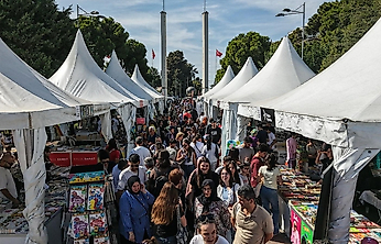 Kültürpark'ta kitap ve yazar buluşmaları sürüyor
