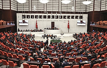 Meclis açılıyor: Nafaka, sigara ve sosyal medya için yeni düzenlemeler gündemde
