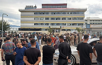 Osmaniye'de okul bahçesinde silahlı saldırı: Öğretmen hayatını kaybetti