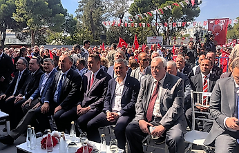 Özgür Özel Bornova'da iktidar mesajı verdi: O seçimi alacağız ve bu iktidarı değiştireceğiz