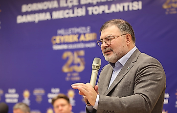 Saygılı'dan 'koltuk mücadelesi' çıkışı: 'Bizim gündemimiz İzmir'dir, İzmirlidir'
