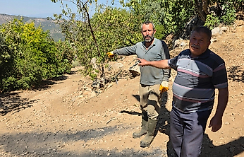 Tire Akçaşehir'de bitmeyen yol sorunu: Vatandaşlardan Büyükşehir'e yol ve asfalt çağrısı