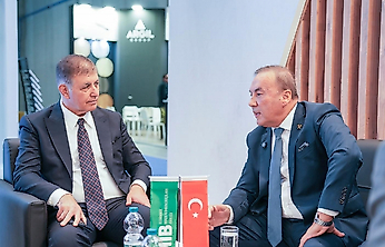 Tugay'dan İtalya'da Marble İzmir için yeni iş birliği temasları