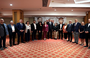 YENİ Parti İzmir'de çift zirve: Güç başkanlar ve vekiller ile görüştü