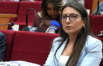 YENİ Partili Özkan'dan AK Parti'ye geçen Tugay'a tepki: Meclise gelip yüzümüze bakın!